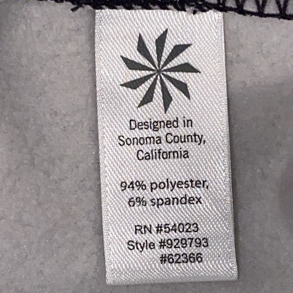 Athleta Skirt Monarch print Fleece lined Tech Stretch Black /Gray A Line size M - Picture 7 of 11